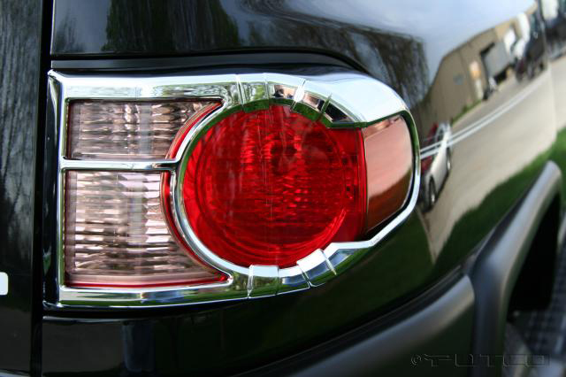 Chrysler 300 chrome tail light covers #5